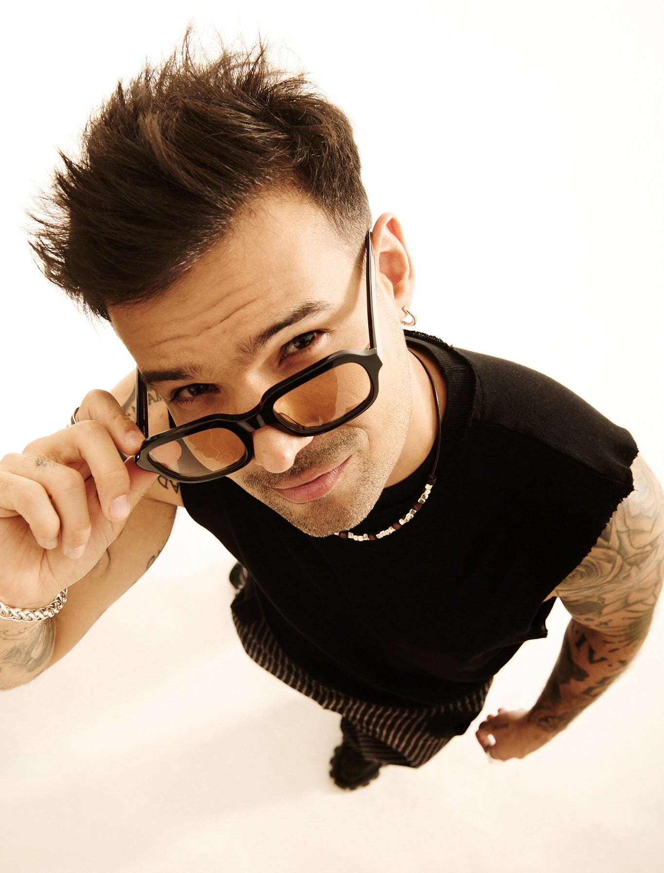 "Hay que tener un gran psiquiatra o psicólogo, lo recomiendo, suena a broma, pero esta es una carrera que requiere de tener una salud mental bien estable", dice Ezio Oliva.