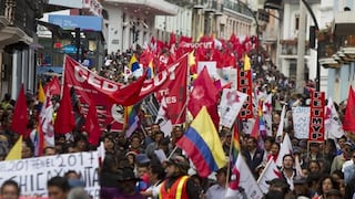 ​Masivas protestas sindicales de Ecuador contra reforma laboral del Gobierno
