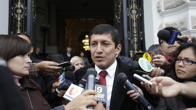 Víctor Isla no descartó ser el candidato presidencial de Gana Perú