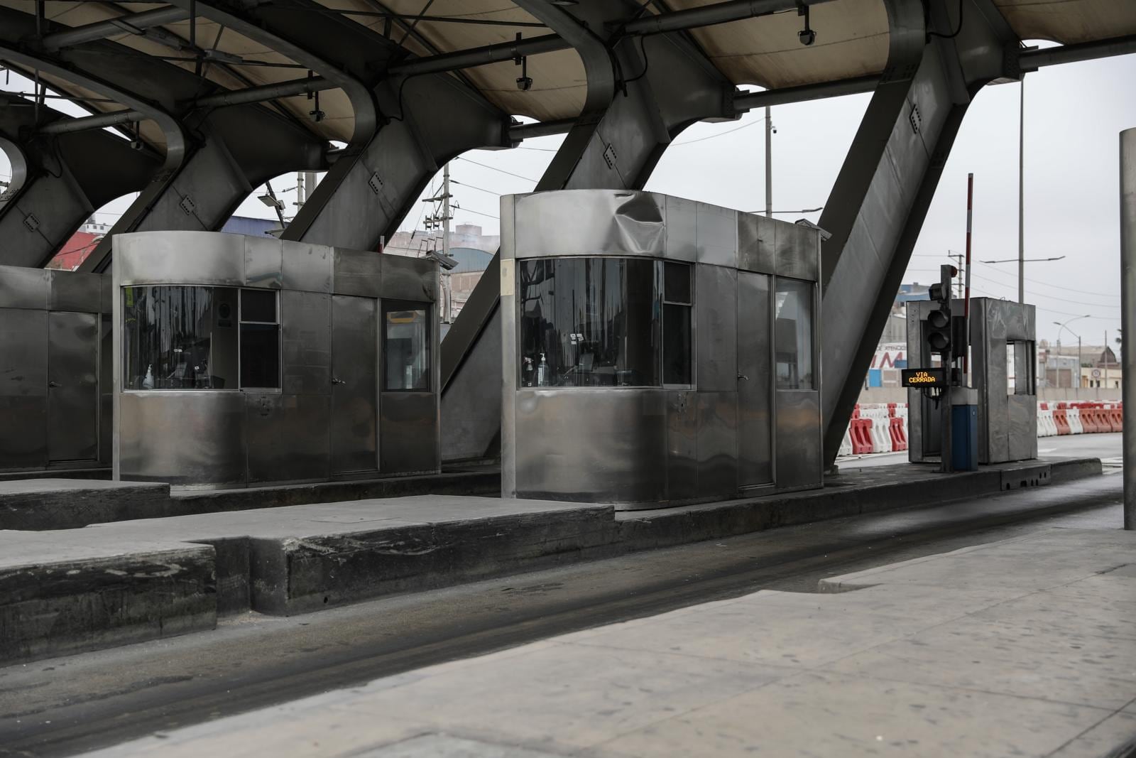 Reggiardo movilizó a todo el equipo técnico y operativo de la municipalidad para gestionar temporalmente los servicios en las vías concesionadas. Aseguró que no se cobrará “ni un solo centavo” a los usuarios.