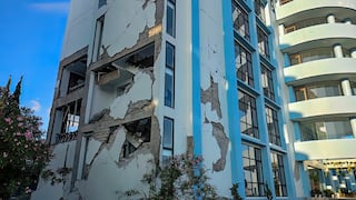 Autoridades de Indonesia piden evacuaciones tras terremoto de magnitud 7.7