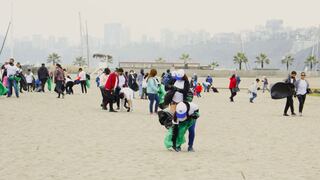 Lima: recogen más de 11 toneladas de residuos sólidos en limpieza en 17 playas