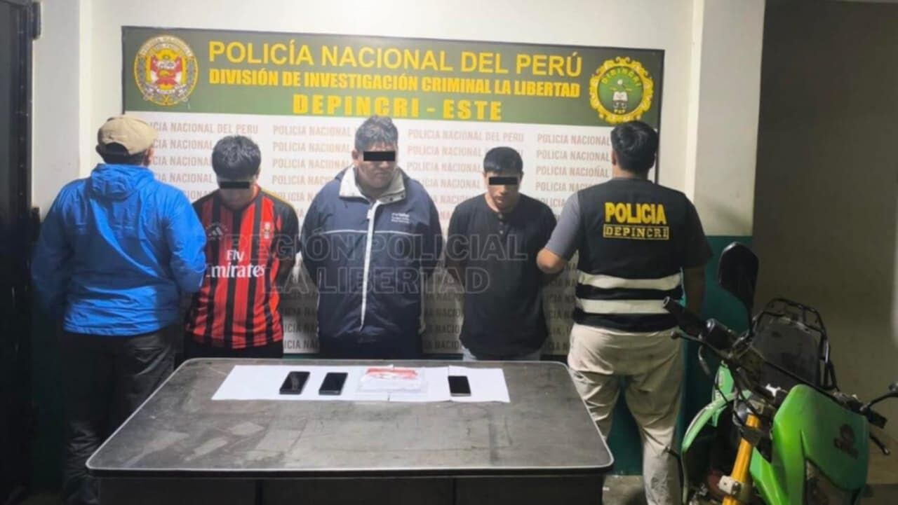 La Policía desbarató la presunta banda delincuencial “Los Adefesios del Crimen”. Entre los detenidos hay un menor de 17 años.