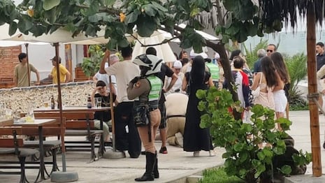 Trujillo: Colapsa cobertura de techo de restaurante Sunkella en Huanchaco y deja dos heridos