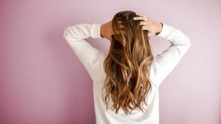 Verano libre de frizz: tips esenciales para proteger y cuidar tu cabello