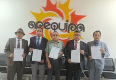 Cambian directores de cinco Unidades de Gestión Educativa Locales de Arequipa