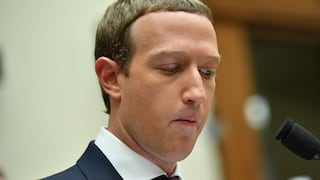Mark Zuckerberg pierde 5.900 millones de dólares tras la caída de Facebook