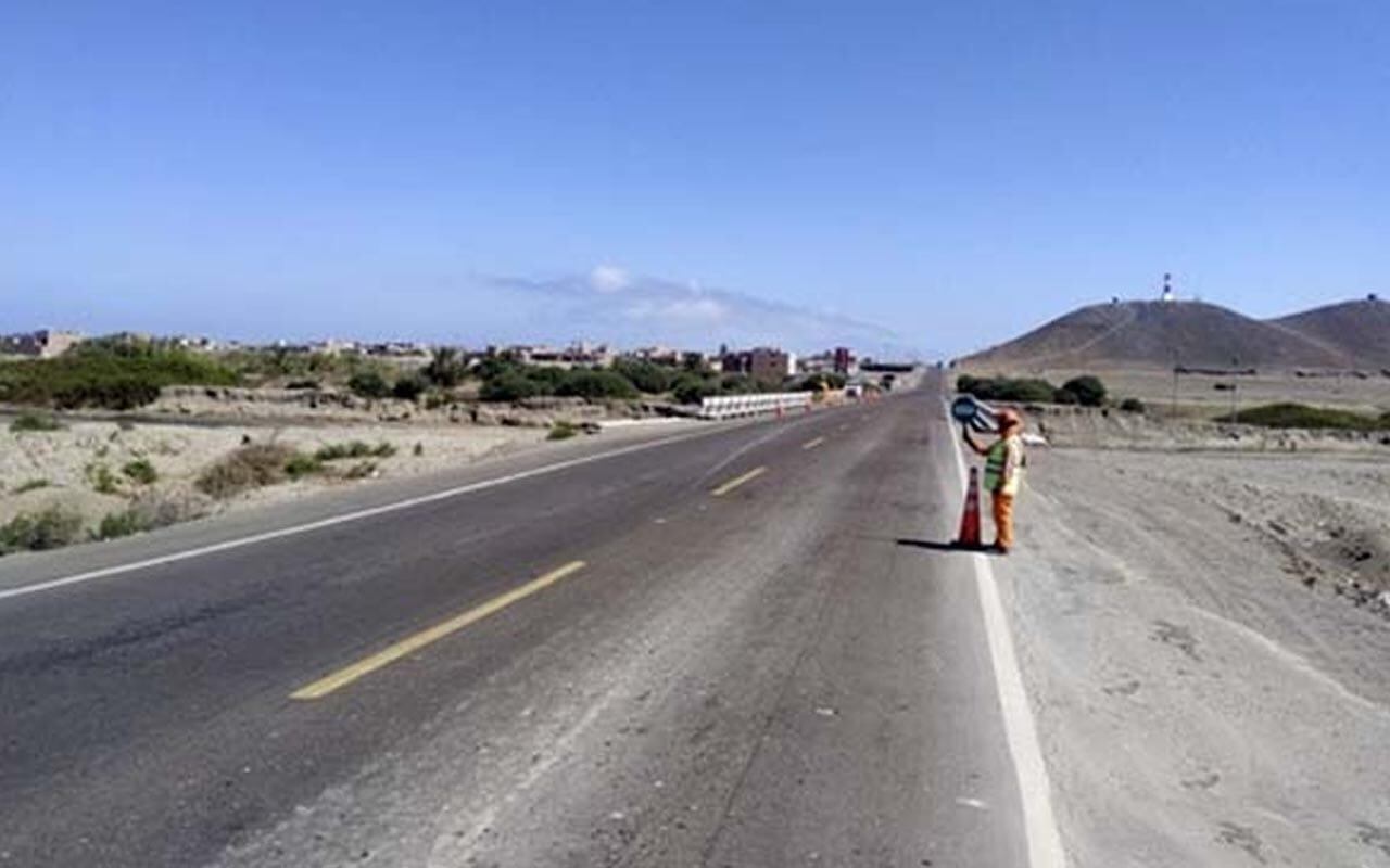 Carretera Boca del Río, en Tacna fue adjudicado a una empresa china que arrastra cuestionamientos. Foto: Difusión.