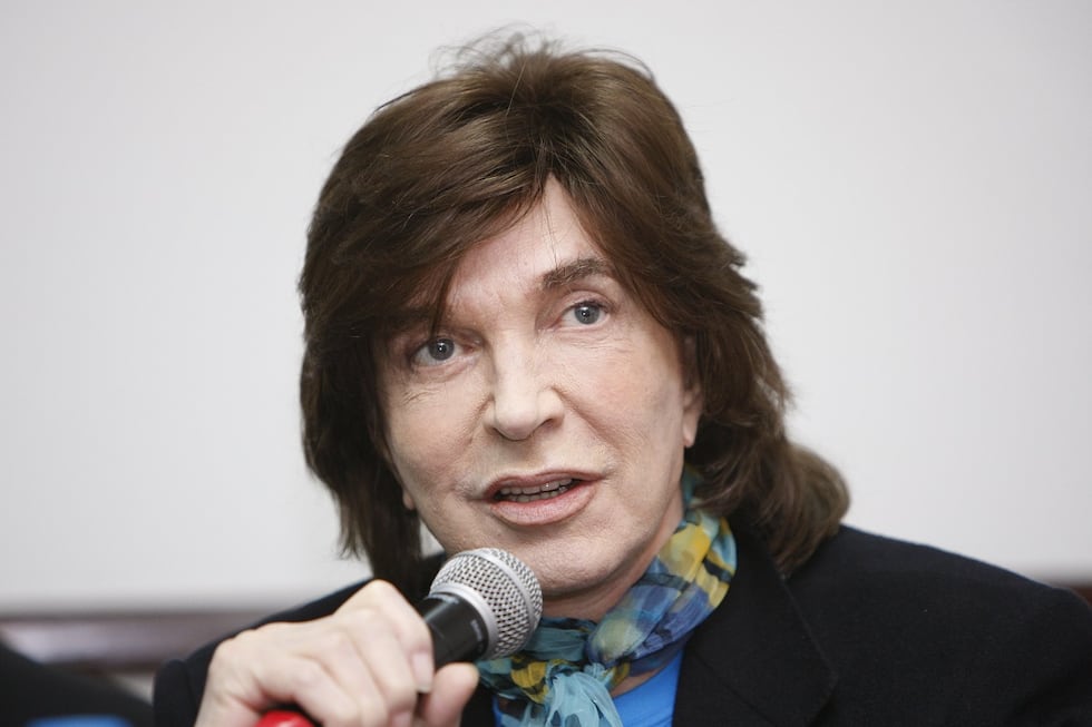 Los últimos conciertos donde el público peruano se pudo deleitar con el cantante español fueron en los años 2003, 2009 y 2014. Siendo su última presentación en el Perú el 15 de noviembre de 2014 en el Jockey Club durante su gira “Todo de mí”. (Foto: GEC Archivo)
<div>
<a href="https://www.tiendaelcomercio.com/" target="_blank">
<img src=https://cloudfront-us-east-1.images.arcpublishing.com/elcomercio/XVX2QLAMXNGRFOZYJHTK2CI3HA.jpg width="100%">
</a>
</div>