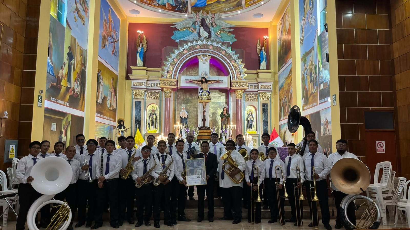 Agrupación "La Auténtica de Pisco" ofreció concierto en honor al Señor de La Agonía
