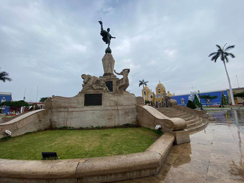La Plaza de Armas de Trujillo así luce el 1 de enero de 2025.