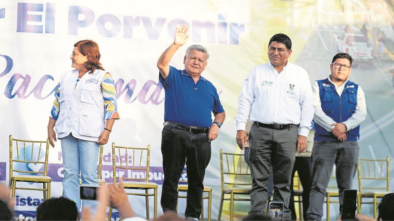 Luis Valdez, secretario general de Alianza para el Progreso, defendió la posible postulación del gobernador regional a la presidencia de la República en las elecciones del otro año. Dijo que sería la mejor propuesta para el país, pese a que su gestión se ha caracterizado por sus constantes viajes por vacaciones.