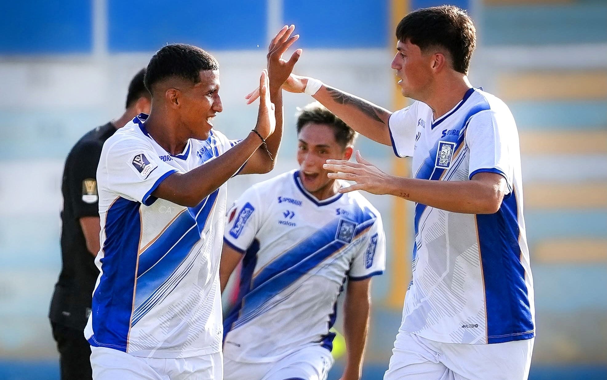 Alianza Atlético goleó 3-0 al Sport Boys y clasificó a la gran final Copa Caliente
