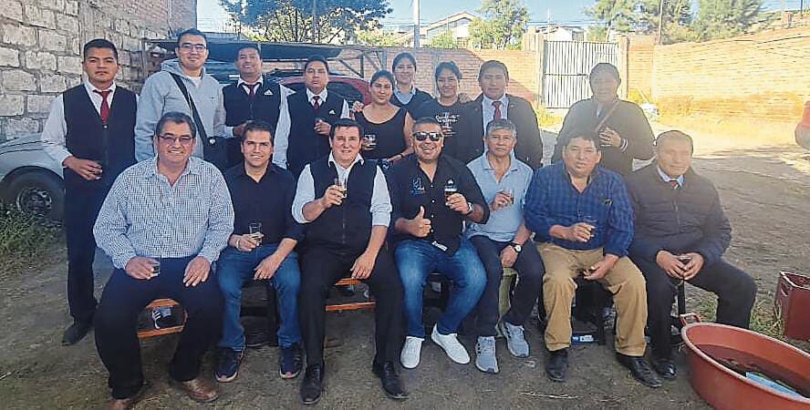 Detectives y papás que se desempeñan en la sección de Homicidios de la Divincri (Foto: GEC)