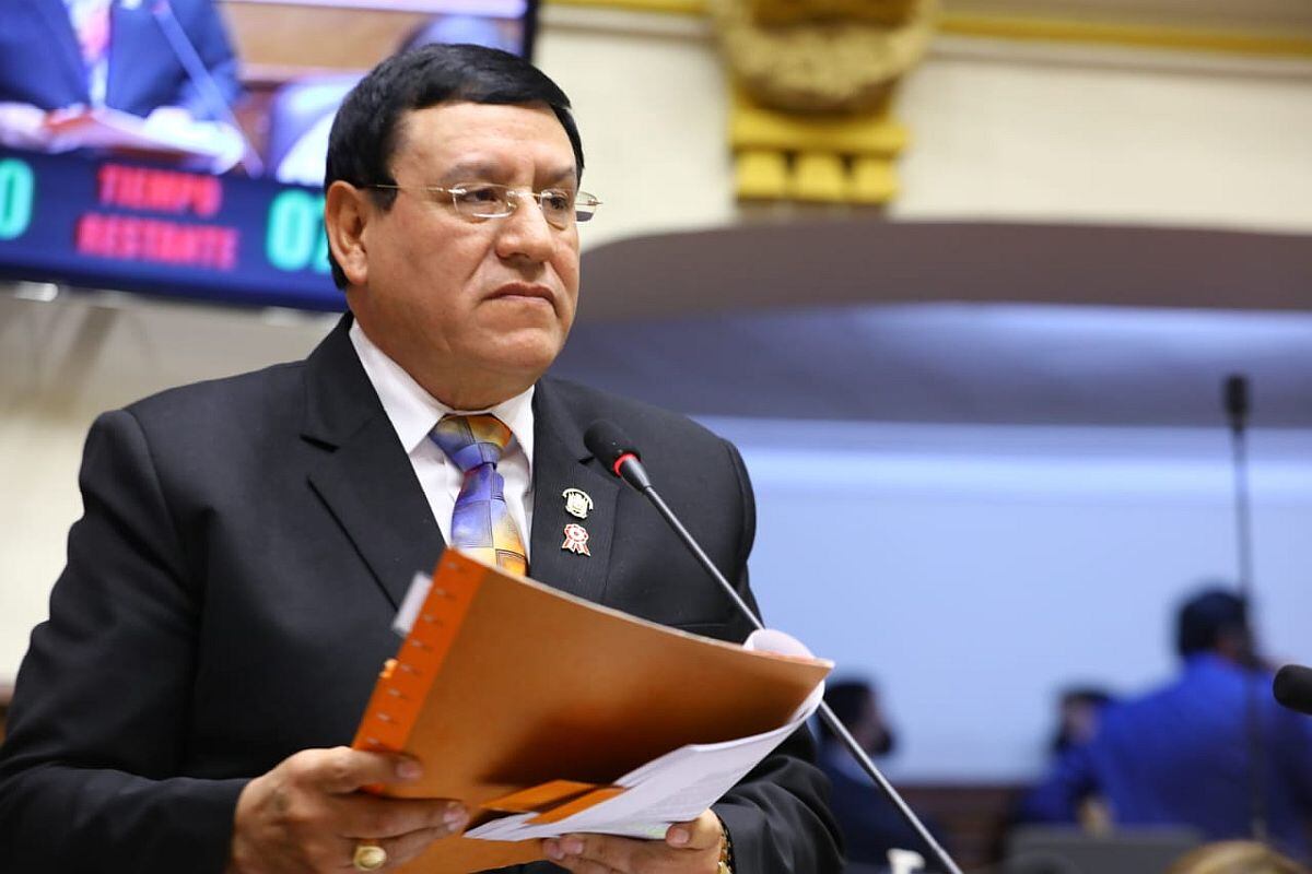 Alejandro Soto es investigado por el presunto delito de concusión tras la denuncia periodísticas. (Foto: Congreso)