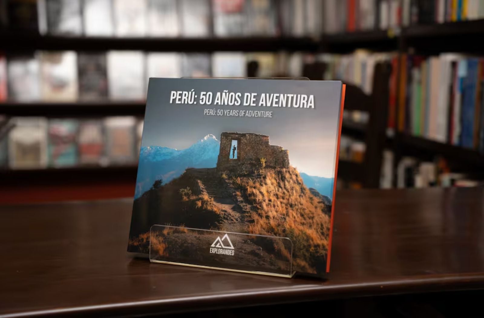 La publicación impulsada por Alfredo Ferreyros reúne testimonios y experiencias sobre la evolución del turismo sostenible en distintas regiones del país.