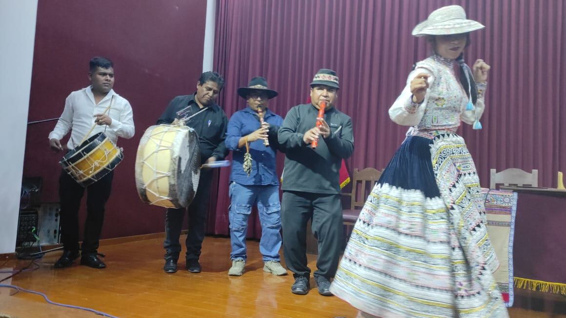 Recopilan canciones que tienen ritmo de wititi. Foto: GEC.