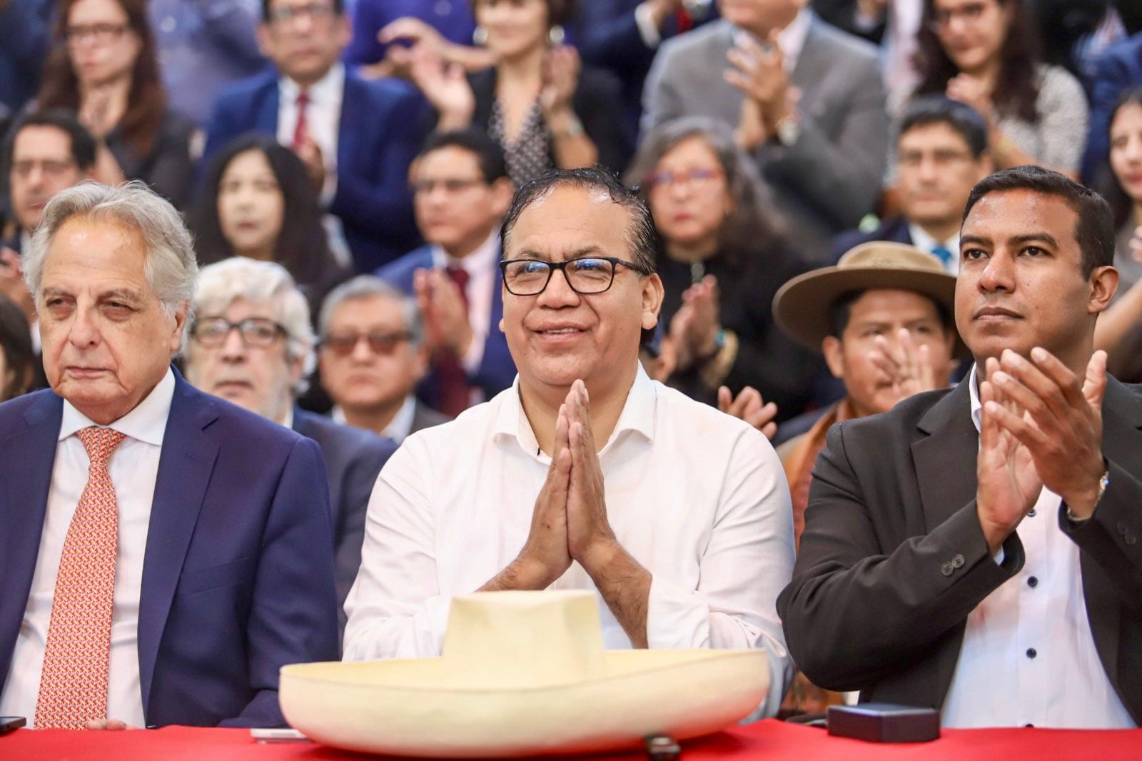 Candidato de Juntos por el Perú, Roberto Sánchez, armó un nuevo programa con colaboración de otros sectores políticos. (Foto: GEC)