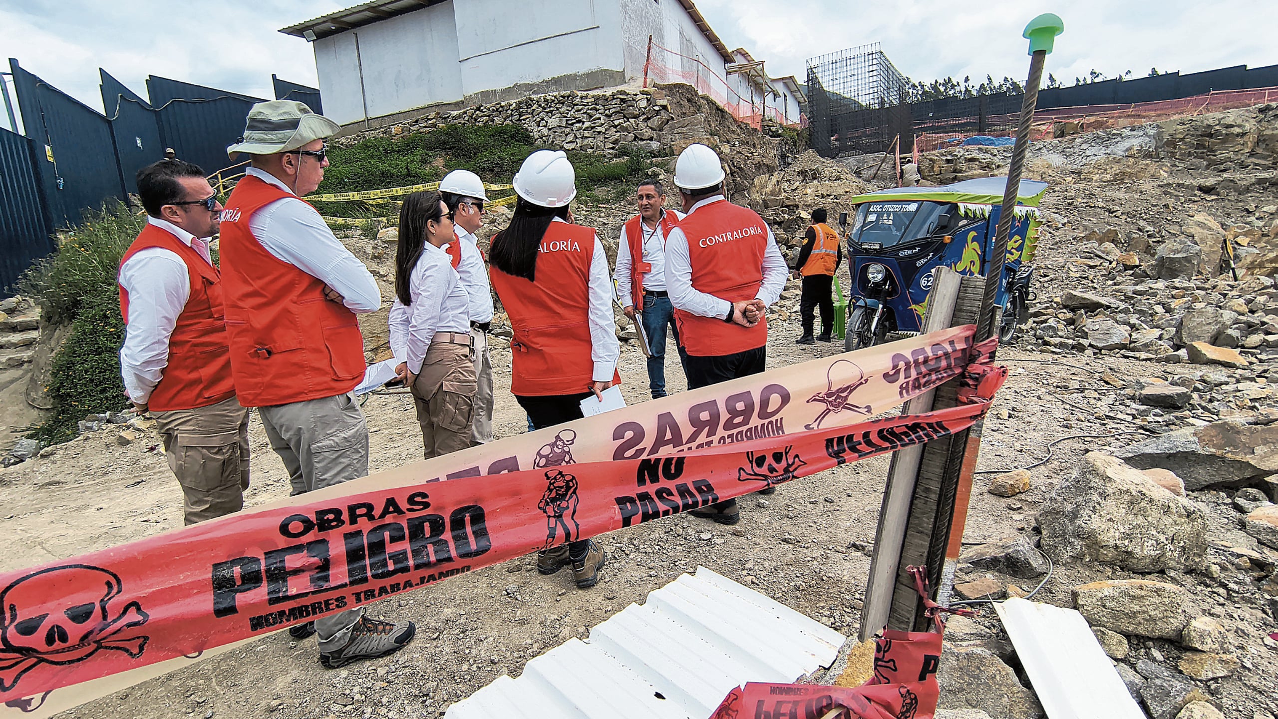 Contraloría anunció que realizará controles preventivos para reactivar 37 de estos proyectos, que están referidos a educación, salud, agua, saneamiento, entre otros. Contralor César Aguilar llegó a Trujillo para encabezar operativos multidisciplinarios en colegios, hospitales, carreteras, comisarías, entre otros.