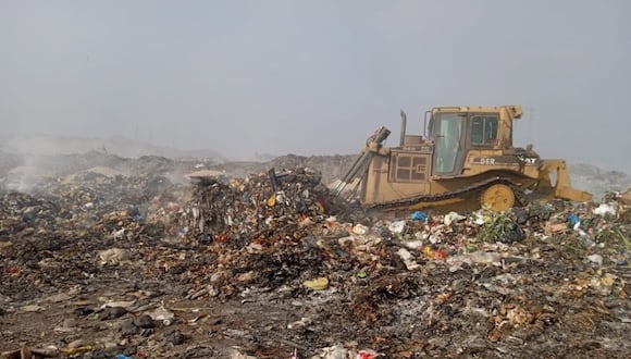 Los municipios distritales deben cumplir el acta firmada comprometiéndose a apoyar con maquinaria pesada para la disposición final de la basura.