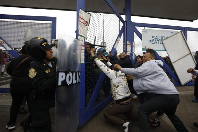 Exteriores del mercado mayorista de Lima. Comerciantes acatando paro por 48 horas. Foto: Piko Tamashiro/GEC