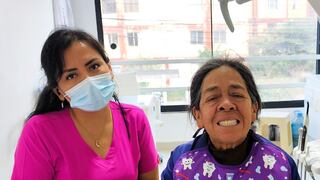 Entregan prótesis dentales a mayores de escasos recursos económicos de Huánuco