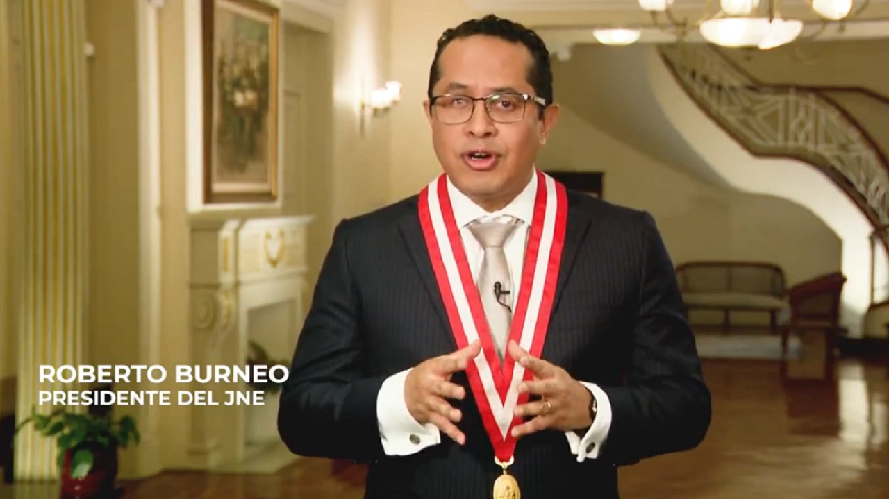 Roberto Burneo destacó el fortalecimiento de la fiscalización y pidió reconocer la voluntad expresada en las urnas.