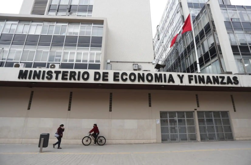 El monto corresponde al primer hito del contrato firmado entre el Estado peruano y la empresa Lockheed Martin. MEF. | Andina