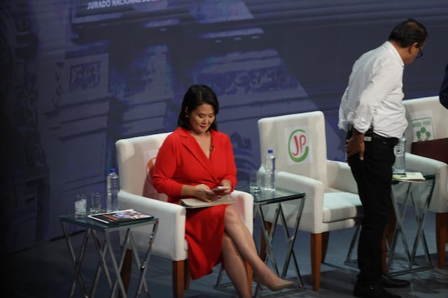 El lado B del quinto día de debate presidencial 2026 (Fotos: GEC)