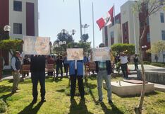 Tercer día de plantón en el Gobierno Regional de Arequipa por parte de trabajadores