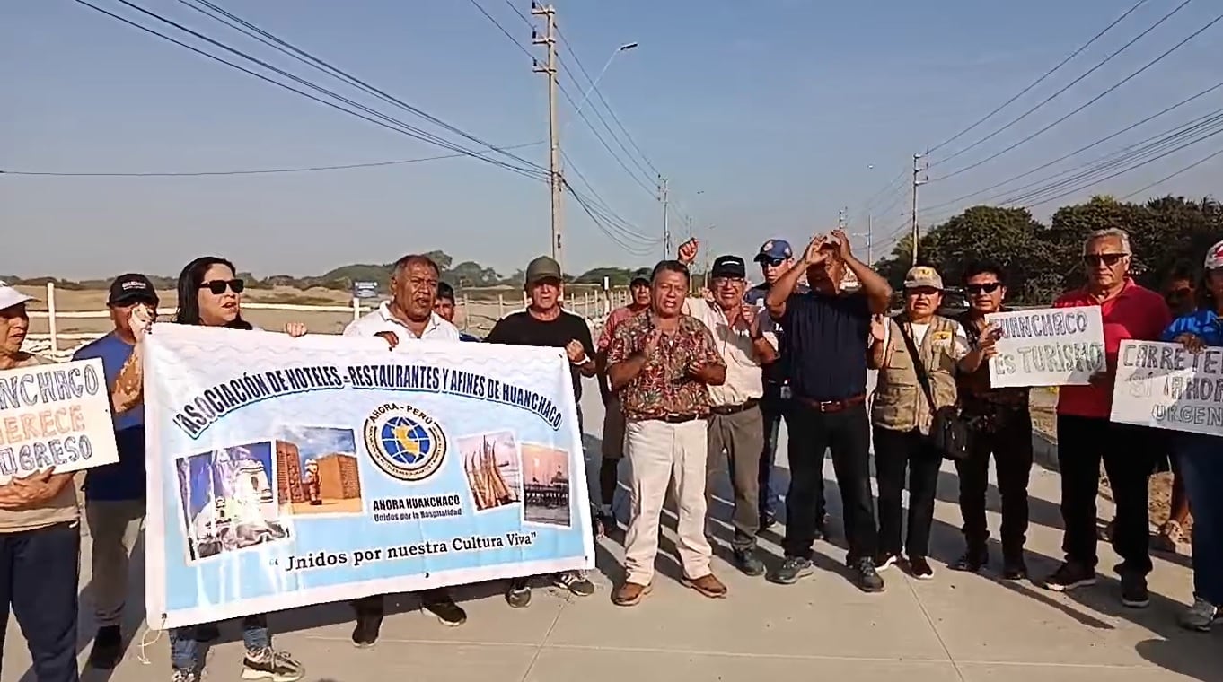 Demora en trabajos redujo la llegada de visitantes a Huanchaco, en donde el 40% de negocios habría cerrado por la poca afluencia de público.