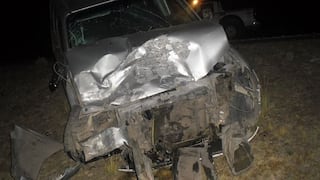 Puno: alcalde de Yunguyo choca su vehículo contra una combi