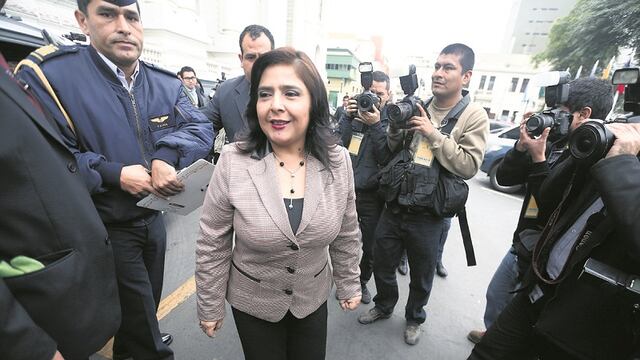 Ana Jara acusa a Enrique Wong de adelantar opinión