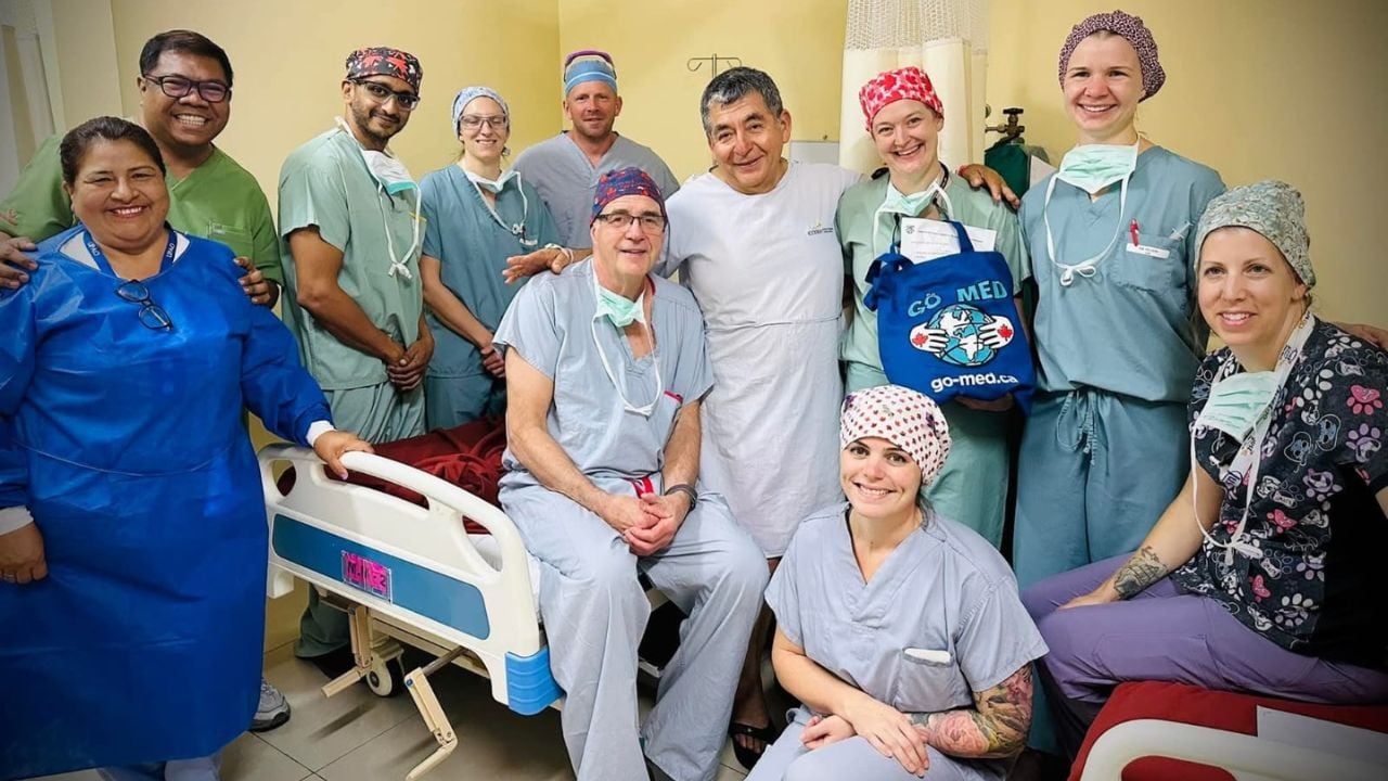 Se beneficiará a los pacientes con hernias y cálculos biliares.