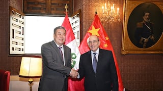 Canciller Hugo de Zela se reunió con embajador de China, Song Yang, a vísperas del Año Nuevo Chino