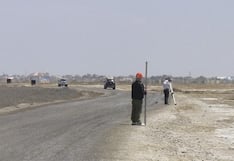 Piura: Construyen carretera hacia turística playa Chuyillache