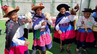 La puchka, el arte ancestral de hilado que ancianos buscan rescatar: “No hay interés de los jóvenes en aprender”