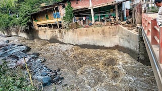 Una niña muere al ser arrastrada en una quebrada en Piura