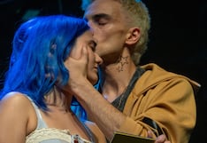 “Romeo y Juli” en el Teatro Británico: últimas funciones de la versión moderna de Shakespeare