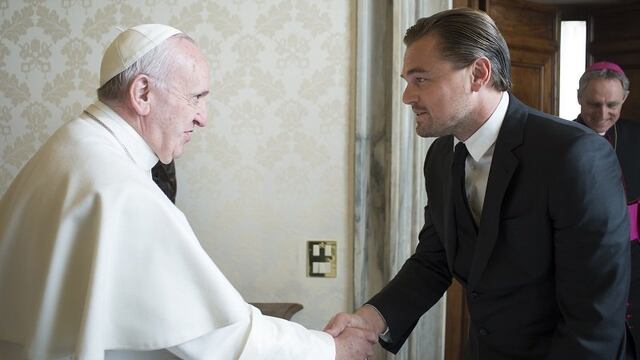 ​Facebook: Leonardo DiCaprio pide ayuda al Papa Francisco para ganar un Oscar (VIDEO)