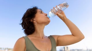 ¿Cómo hidratarte sin excederte de azúcar?