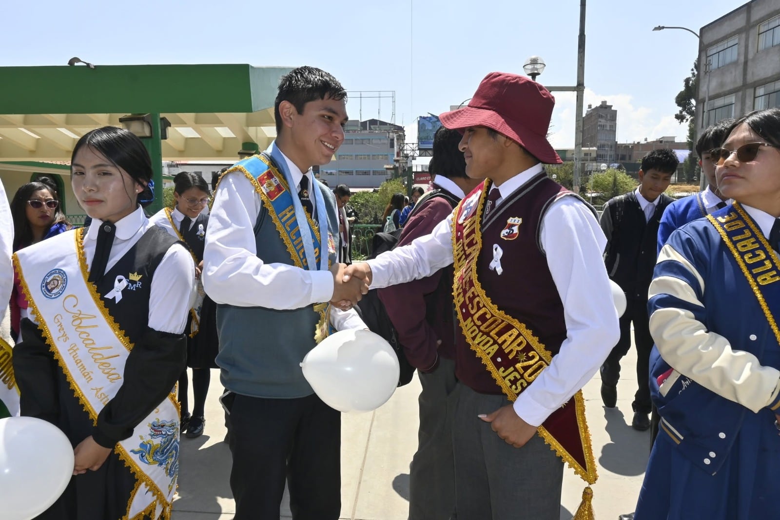 Huancayo: Escolares toman la iniciativa contra la violencia en instituciones educativas