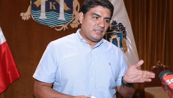 Jorge Vásquez señala de “dictador” a alcalde porque no respeta al Concejo de Trujillo. Afirmó que suspensión es una posibilidad y lamenta que no reconozca “error”. Reyna marca distancia.