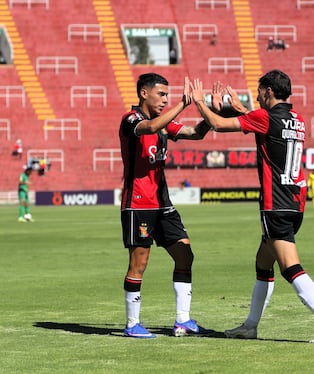 FBC Melgar regresa al histórico Estadio Mariano Melgar para disputar partido contra Deportivo Moque en la Copa de la Liga. (Foto: Omar Cruz/@photo.gec)