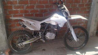 Agentes recuperan dos motocicletas robadas en Trujillo