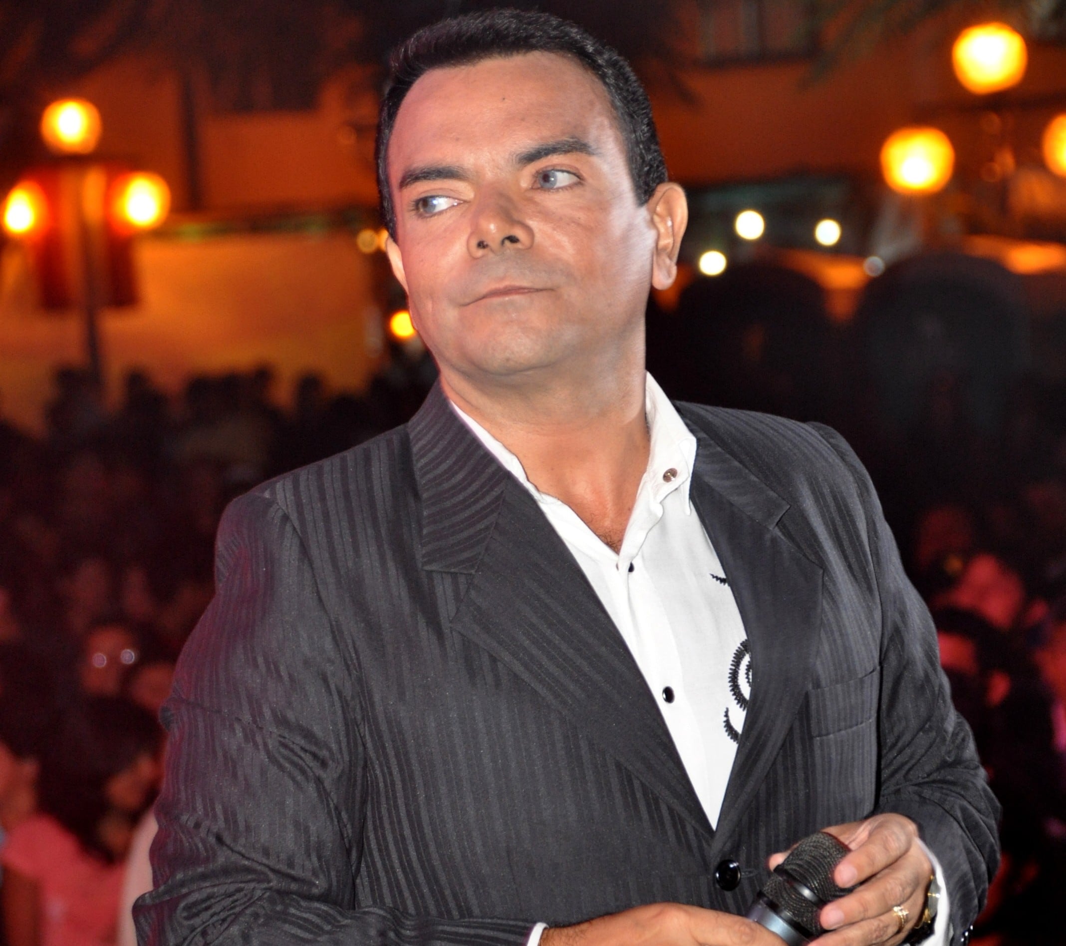 Ronny Zuzunaga, 45 años de llevar el "criollismo con clase" a los escenarios peruanos