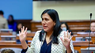 Flor Pablo: “Es inadmisible que tengamos en Palacio a un presidente lobista”