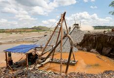 Gobiernos regionales y locales perderán 2.600 millones a causa de mineros informales e ilegales