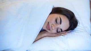 Melatonina para dormir: cuándo sí ayuda y cuándo no funciona contra el insomnio