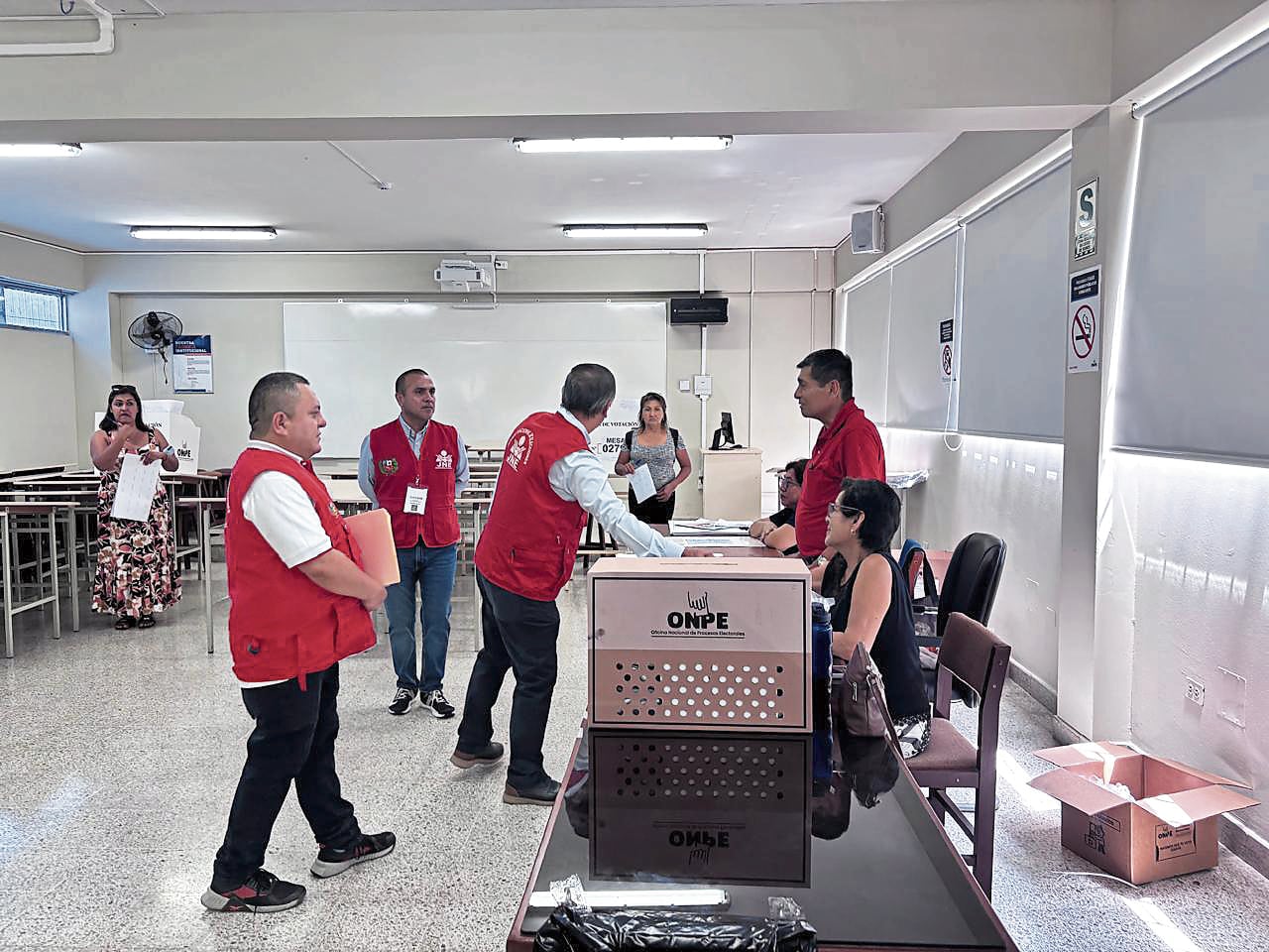 ONPE envió a revisión 1,241 actas de la elección parlamentaria a los Jurados Electorales Especiales de Trujillo, Pacasmayo y Sánchez Carrión.